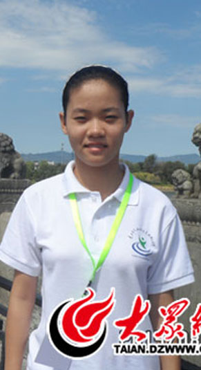 泰安18岁高中生刘小�t受邀观礼大阅兵 是山东唯一中学生代表